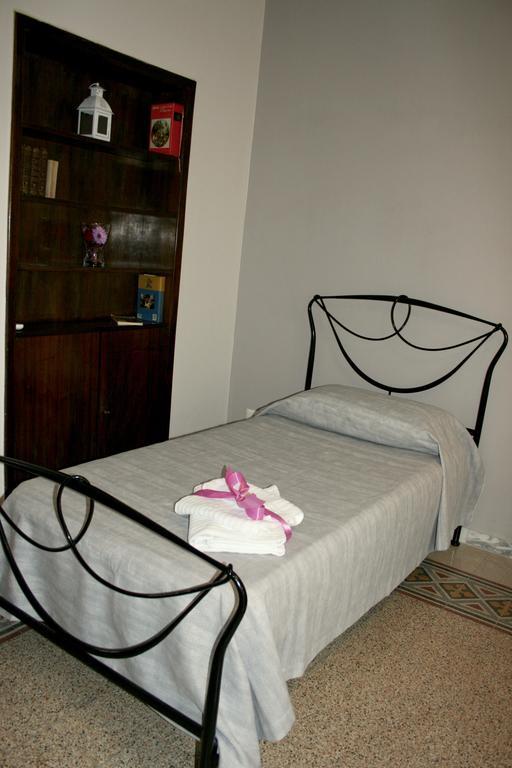 S Peter Nicolo' III Apartment Rome Bagian luar foto
